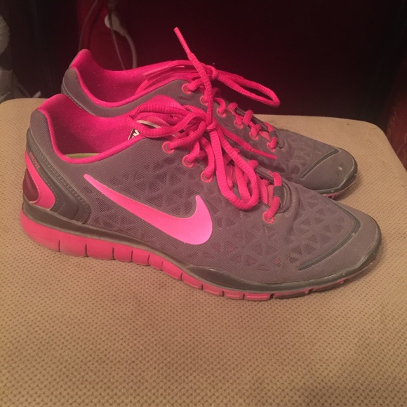 ❗️SOLD❗️Nike Free 2.0 - Picture 3 of 4