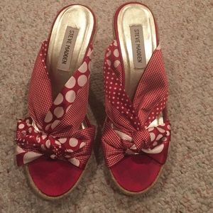 STEVE MADDEN Wedges