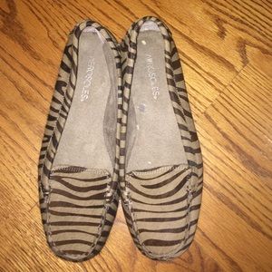 Beige Zebra flats