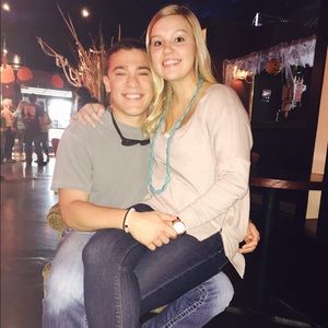 Meet your Posher, Logan