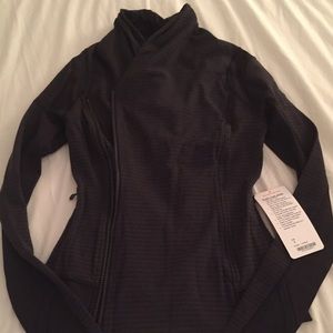 Brand spanking new! Lululemon Bhakti yoga jacket!
