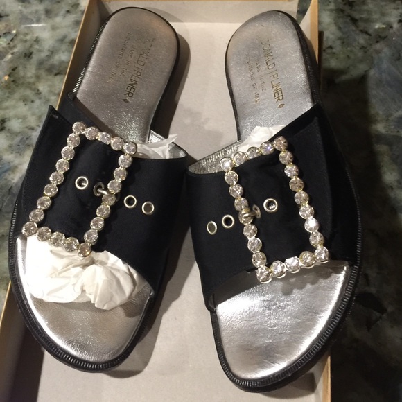 Donald Pliner Italian sandals black satin bling