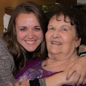 Meet your Posher, Cassandra