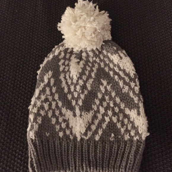Urban Outfitters Accessories - Urban Outfitters beanie with pompom