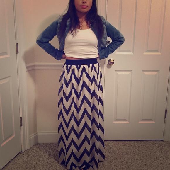 Black & White Chevron Maxi Skirt