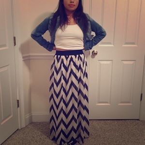 Black & White Chevron Maxi Skirt