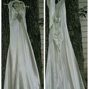 Jessica McClintock by Gunne Sax White Gown
