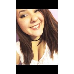 Meet your Posher, Kayla