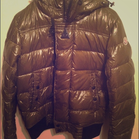 Moncler, purchases last winter.  80% new. - Picture 1 of 4