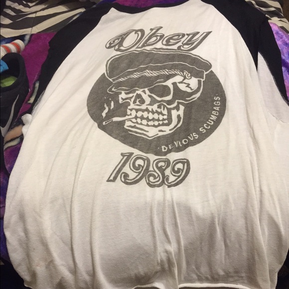 Cute obey top