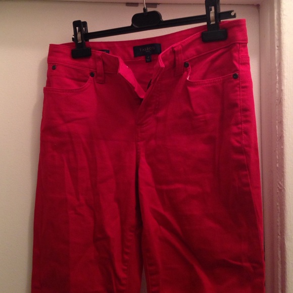 Red pants - Picture 2 of 3