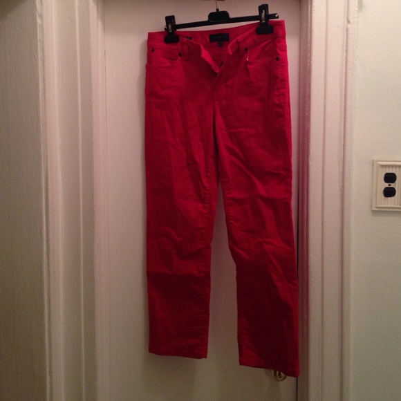 Red pants - Picture 3 of 3