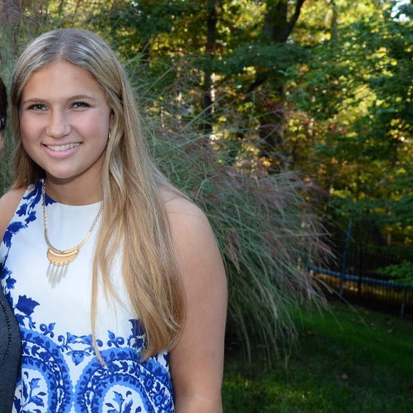 Meet your Posher, Kayla