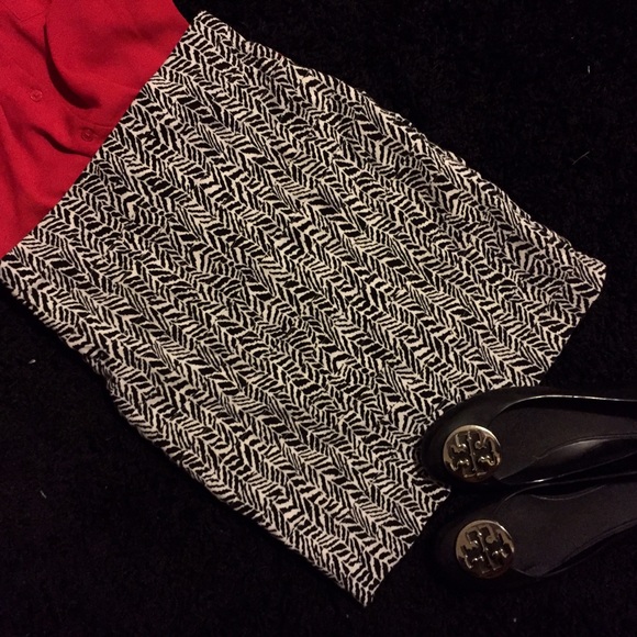 Express Dresses & Skirts - Express bodycon skirt