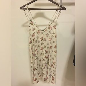 BRANDY MELVILLE FLORAL DRESS