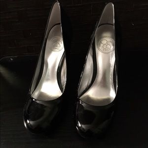 Jessica Simpson patent pump