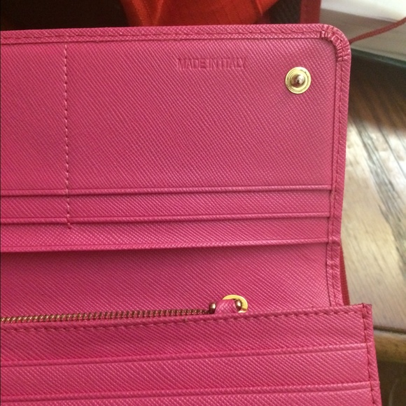 Purse - Picture 3 of 3