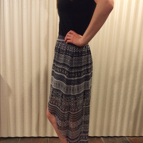Aztec high low skirt - Picture 2 of 3