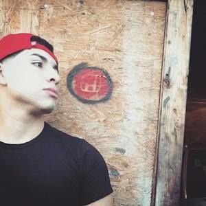 Meet your Posher, Ulises