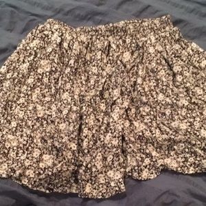 Brandy Melville Floral Skirt NWOT