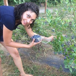 Meet your Posher, Analicia