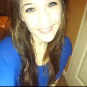 Meet your Posher, Michaela