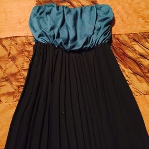 Strapless dress