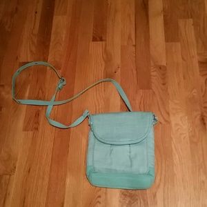 Thirty-one organista crossbody