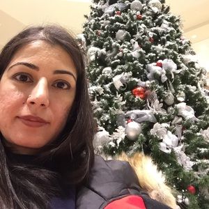 Meet your Posher, Samina