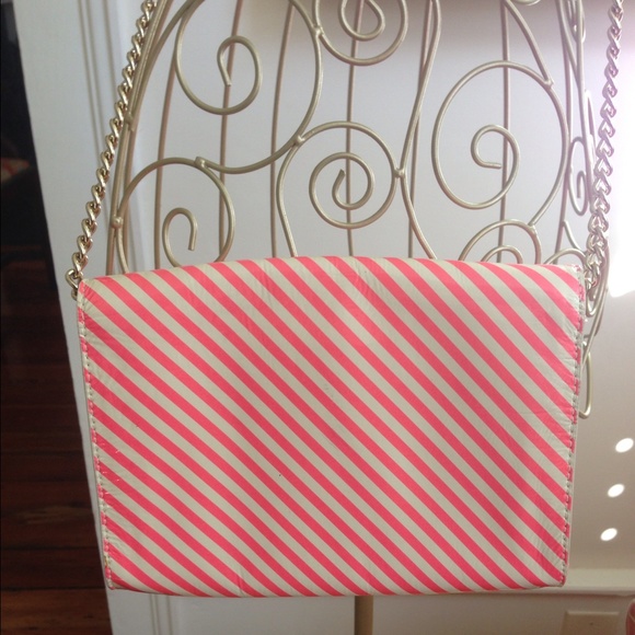 Kate Spade Seersucker Patent Vionette Neon Clutch - Picture 4 of 4