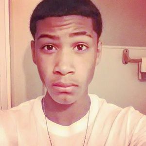 Meet your Posher, Julio