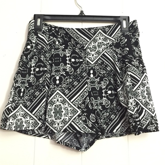High rise shorts