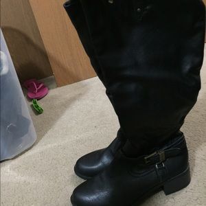 Black boots