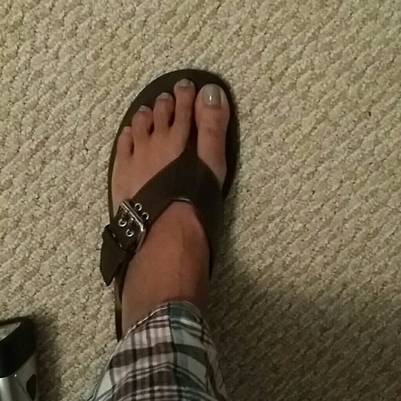 Louis Vuitton sandals - Picture 4 of 4