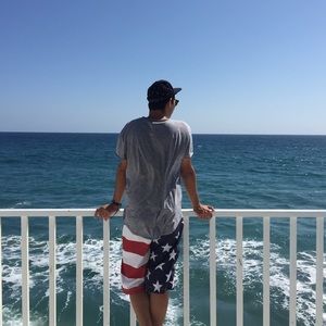 Meet your Posher, Christian