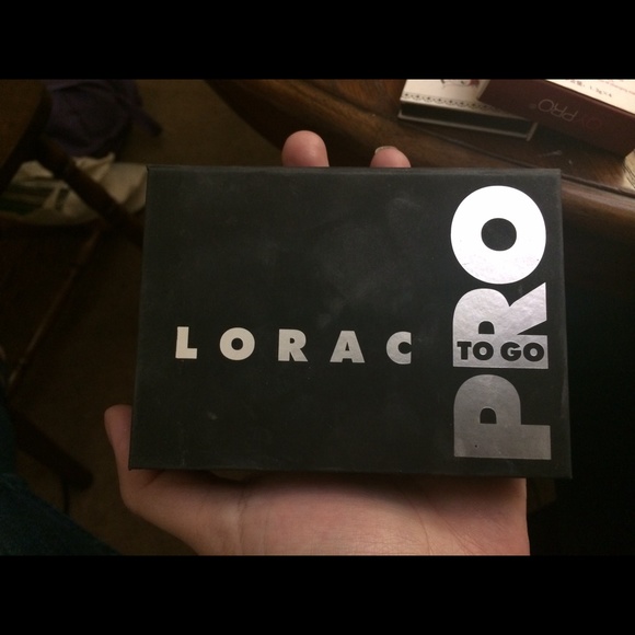 Lorca to go eye\cheek palette - Picture 3 of 3