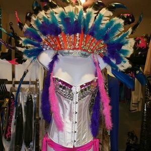 Halloween Costume (MAKE AN OFFER)