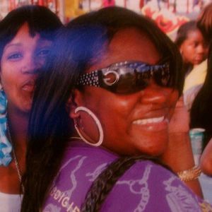 Meet your Posher, Yolanda