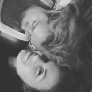 Meet your Posher, Hilary