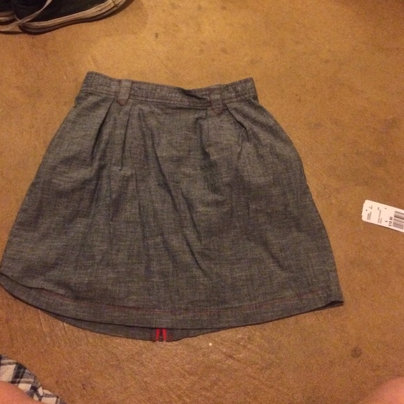 Grey skirt