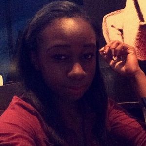 Meet your Posher, Imani