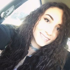 Meet your Posher, Lynsie