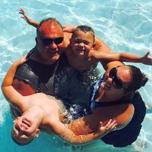 Meet your Posher, Elisa