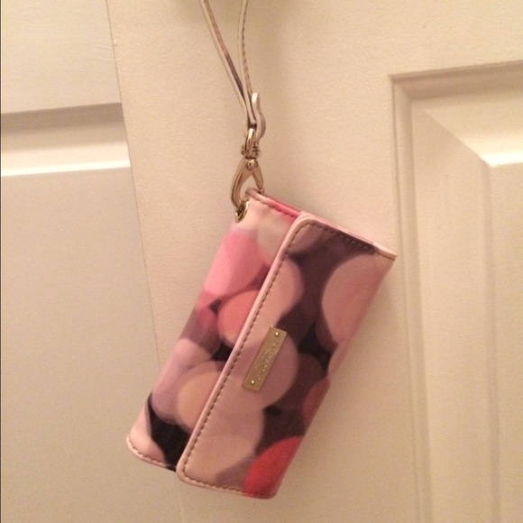 Final Reduction! Kate Spade Smartphone Wristlet.