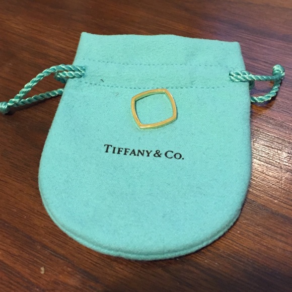 Tiffany and co. 18k gold micro Torque ring Size 4