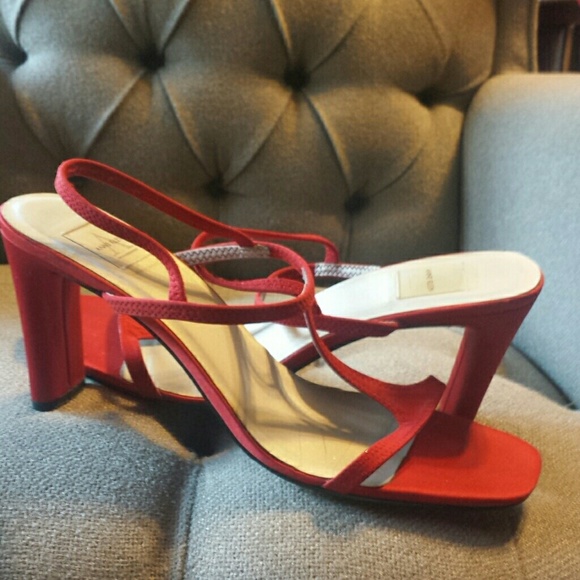 AnneKlein red sandals