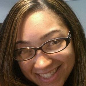Meet your Posher, Alicia