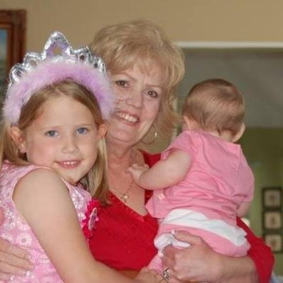 Meet your Posher, Linda