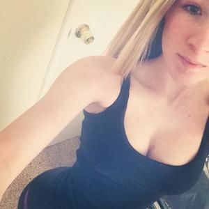 Meet your Posher, Courtney