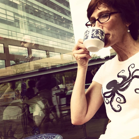 Meet your Posher, Thersa